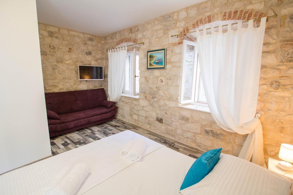 Apartment Toma Trogir Exterior foto